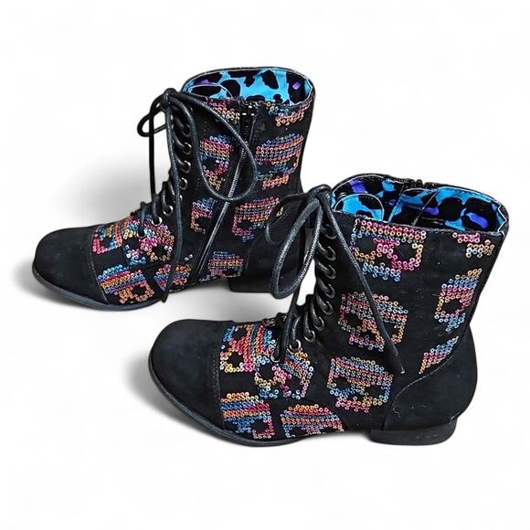 New in Box Iron Fist Sugar Hiccup Skull Combat Boots Sz 5 - Picture 1 of 14